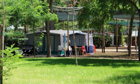 Piazzole di Sosta in Camping a Terracina.